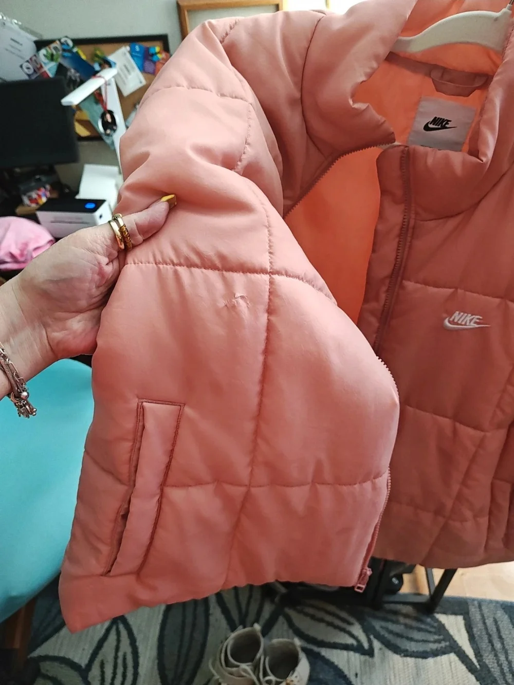 Nike Quilted Sleeveless Vest in Dusty Peach
